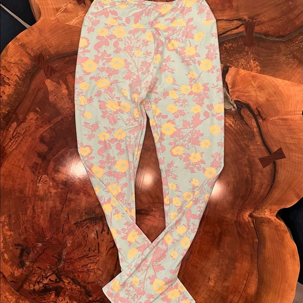 LuLaRoe One Size Leggings